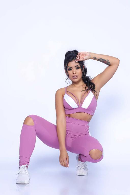 Paris Bra and Leggings Set - Pink | Fitnessee